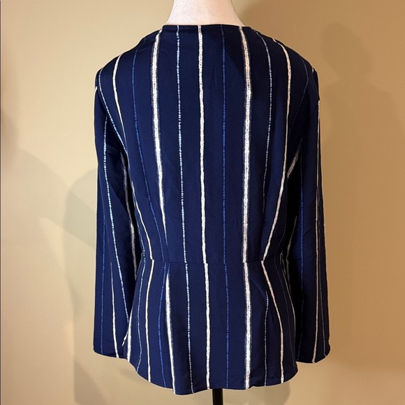 H by Halston Top Navy Striped Women's Size M - Picture 8 of 16